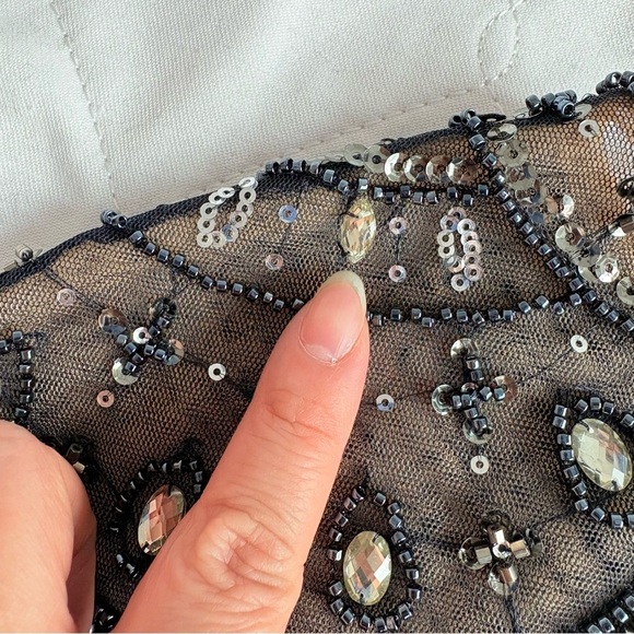 Betsy Adam Navy Embellished Shoulder Evening Gown - Picture 14 of 15